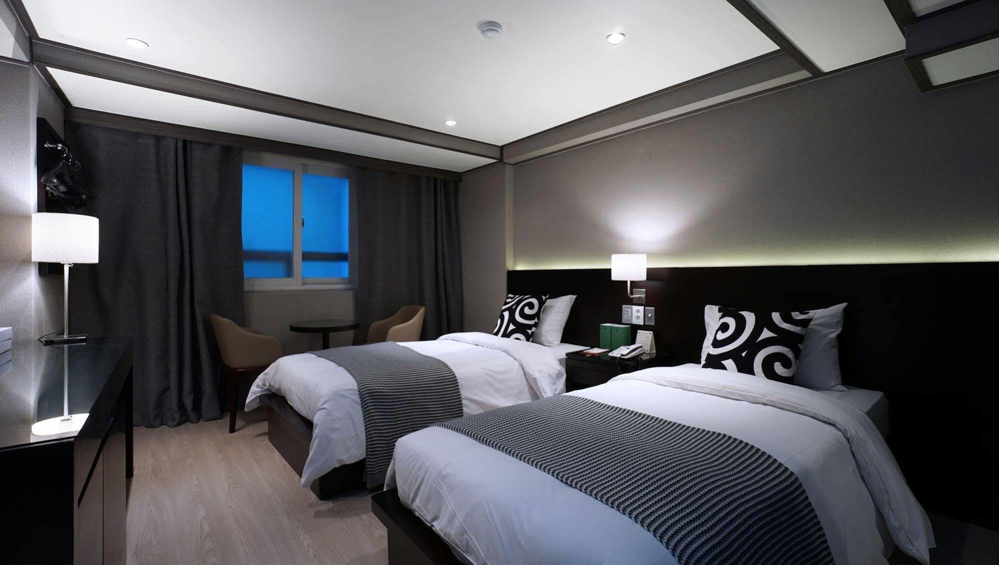 סיאול Insadong Crown Hotel מראה חיצוני תמונה