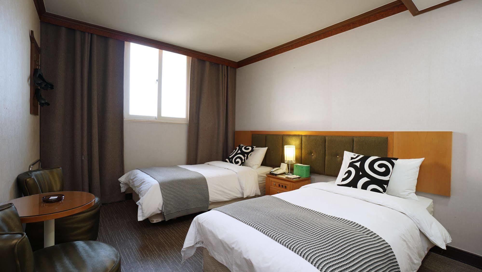 סיאול Insadong Crown Hotel מראה חיצוני תמונה