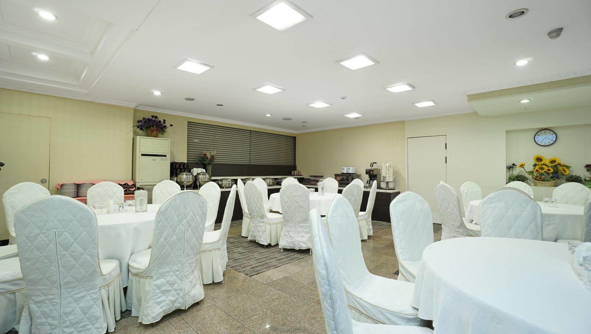 סיאול Insadong Crown Hotel מראה חיצוני תמונה